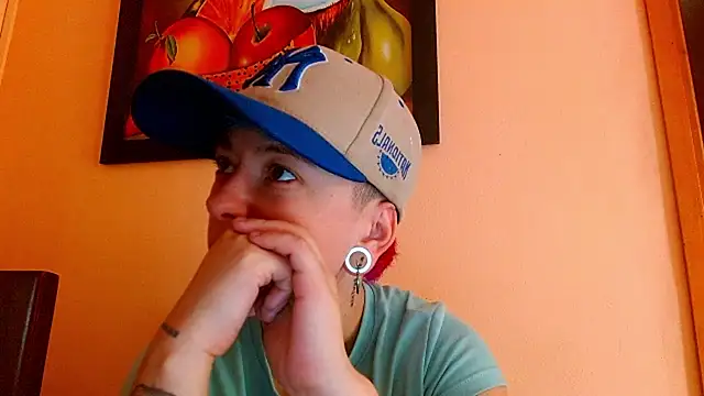 tomboyblue online show from June 17, 2026, 3:24 pm