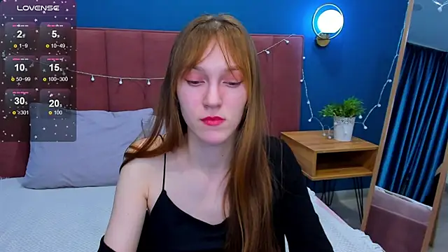 Snapshot of VanillaKelly chatting on January 17, 2025, 4:39 am VanillaKelly online show from January 17, 2025, 4:39 am