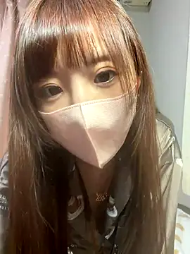 shihori s2 online show from December 14, 2025, 5:24 am