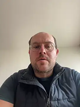 Snapshot of porompomperro chatting on December 27, 2024, 10:55 am porompomperro online show from December 27, 2024, 10:55 am
