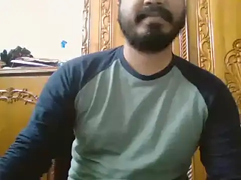 Snapshot of desiboyasif chatting on January 6, 2025, 2:47 pm desiboyasif online show from January 6, 2025, 2:47 pm