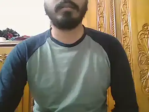 Snapshot of desiboyasif chatting on January 7, 2025, 4:27 pm desiboyasif online show from January 7, 2025, 4:27 pm