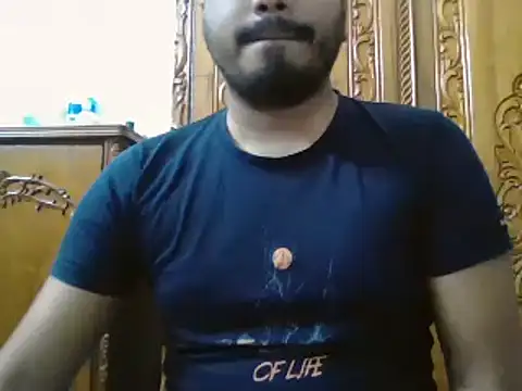 Snapshot of desiboyasif chatting on October 8, 2025, 6:05 pm desiboyasif online show from October 8, 2025, 6:05 pm