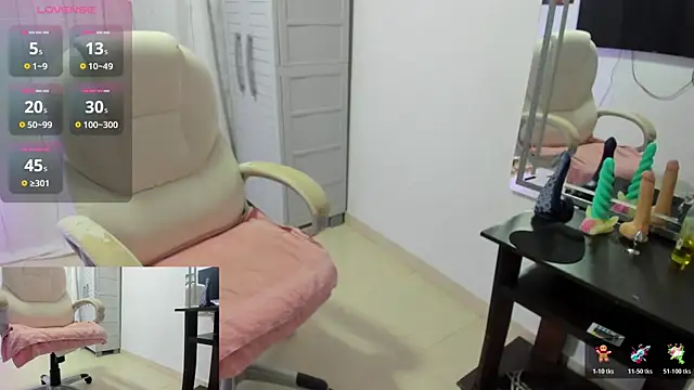 Snapshot of dahian_carter chatting on March 13, 2026, 10:22 am dahian carter online show from March 13, 2026, 10:22 am