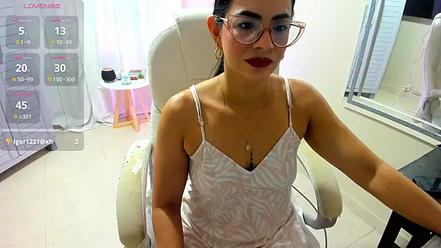 Snapshot of dahian_carter chatting on April 6, 2026, 10:16 am dahian carter online show from April 6, 2026, 10:16 am