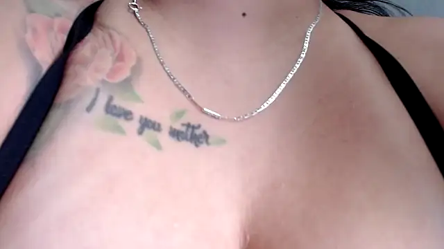 SOPHIA SQUIRTPUSSY online show from July 4, 2026, 12:06 am