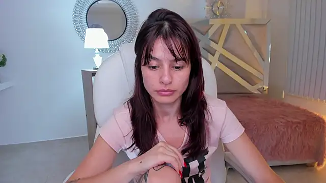 Snapshot of Ludovika_mattson chatting on December 2, 2024, 10:45 pm Ludovika mattson online show from December 2, 2024, 10:45 pm