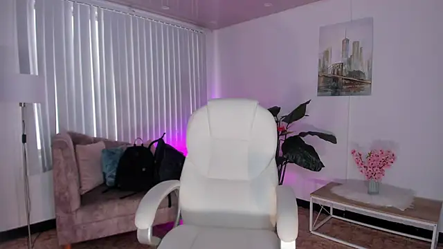 Snapshot of Ludovika_mattson chatting on December 28, 2024, 5:25 pm Ludovika mattson online show from December 28, 2024, 5:25 pm