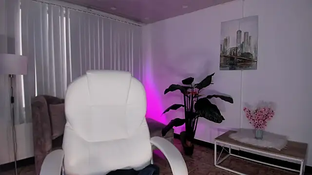 Snapshot of Ludovika_mattson chatting on December 28, 2024, 8:25 pm Ludovika mattson online show from December 28, 2024, 8:25 pm