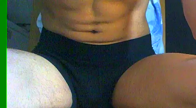 Snapshot of Ian_zaenzz chatting on December 12, 2024, 8:43 pm Ian zaenzz online show from December 12, 2024, 8:43 pm