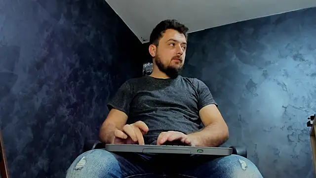 Master Mark Wayne online show from December 15, 2025, 8:24 pm