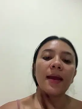Snapshot of anny_vittar chatting on February 28, 2025, 2:53 pm anny vittar online show from February 28, 2025, 2:53 pm