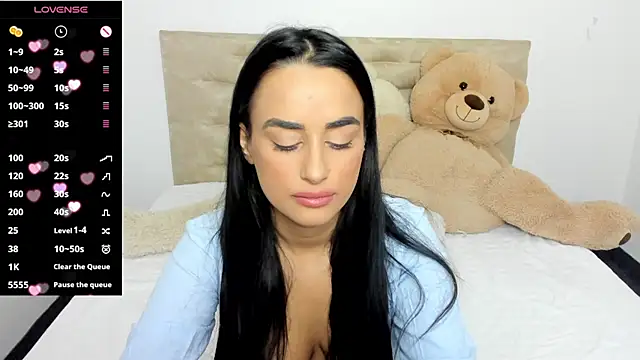 Snapshot of DarcieJane chatting on December 14, 2024, 7:25 pm DarcieJane online show from December 14, 2024, 7:25 pm