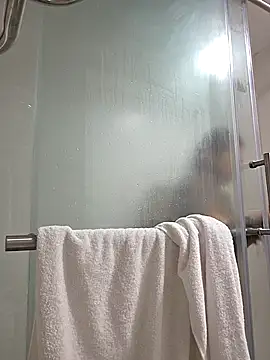 inkdbabz 33 online show from September 20, 2025, 10:22 pm