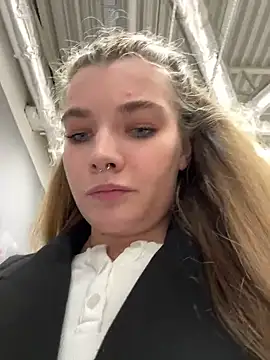 Holy Tereza online show from March 2, 2025, 3:16 pm