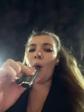 Snapshot of Holy_Tereza chatting on January 17, 2026, 3:39 pm Holy Tereza online show from January 17, 2026, 3:39 pm