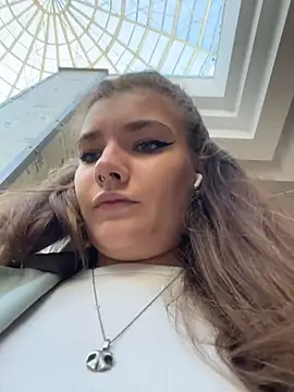 Holy Tereza online show from June 7, 2026, 3:27 pm