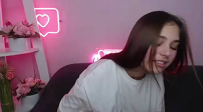 MilanaAngelAs online show from January 11, 2025, 10:51 am