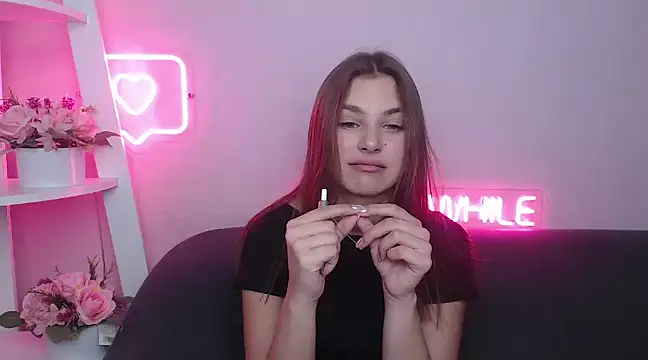 MilanaAngelAs online show from February 11, 2025, 5:37 am