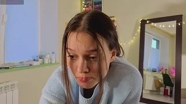 Addelin Moon online show from February 23, 2026, 3:09 pm