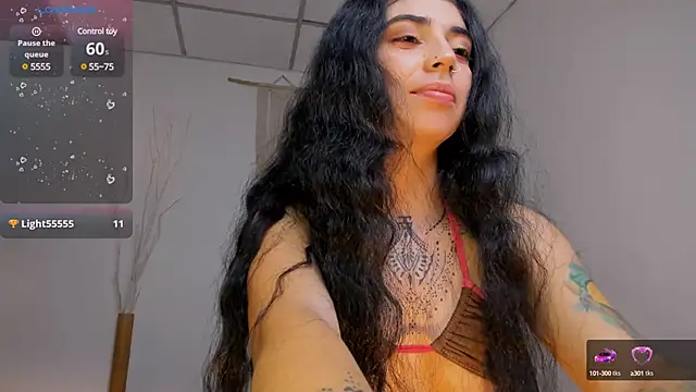 Snapshot of Nina-monroe chatting on December 7, 2024, 12:41 am Nina-monroe online show from December 7, 2024, 12:41 am