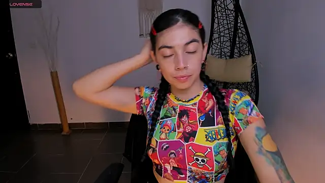 Snapshot of Nina-monroe chatting on February 11, 2025, 10:39 pm Nina-monroe online show from February 11, 2025, 10:39 pm