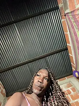 Snapshot of KandyHot_ chatting on August 5, 2026, 4:15 am KandyHot online show from August 5, 2026, 4:15 am