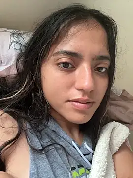 ViolettaSummer online show from November 8, 2025, 11:21 am