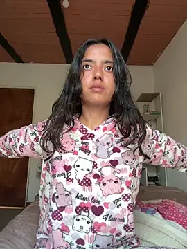 Snapshot of ViolettaSummer chatting on February 21, 2026, 2:18 pm ViolettaSummer online show from February 21, 2026, 2:18 pm