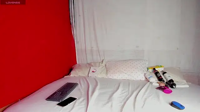 Lorena Hawkins online show from March 29, 2026, 8:53 pm