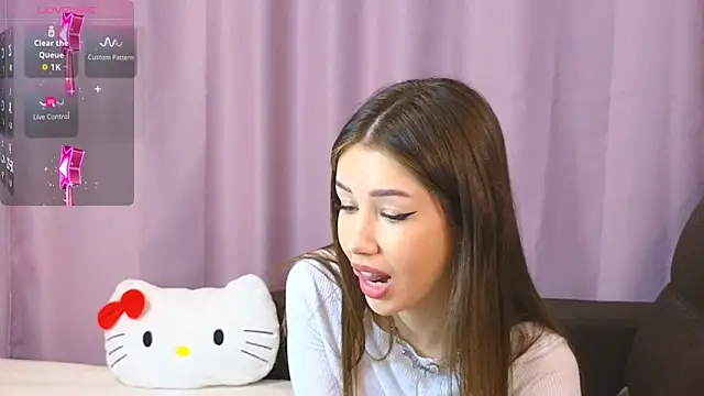 Snapshot of ellie_kramer chatting on December 22, 2025, 7:55 pm ellie kramer online show from December 22, 2025, 7:55 pm