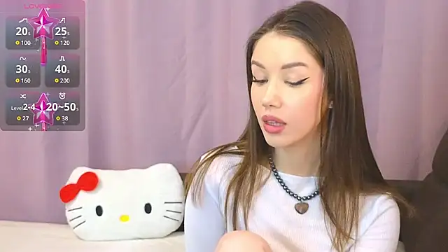 Snapshot of ellie_kramer chatting on January 14, 2026, 8:36 pm ellie kramer online show from January 14, 2026, 8:36 pm