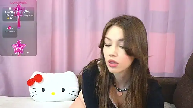 Snapshot of ellie_kramer chatting on April 14, 2026, 4:29 am ellie kramer online show from April 14, 2026, 4:29 am