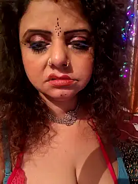 Snapshot of Maaya66 chatting on December 10, 2024, 10:37 pm Maaya66 online show from December 10, 2024, 10:37 pm