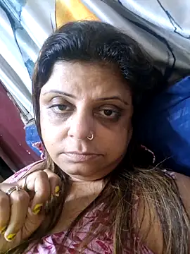 Snapshot of Maaya66 chatting on December 14, 2025, 9:52 pm Maaya66 online show from December 14, 2025, 9:52 pm