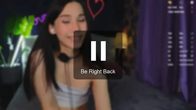 Kaia Sunshine Mia online show from March 13, 2025, 6:45 pm