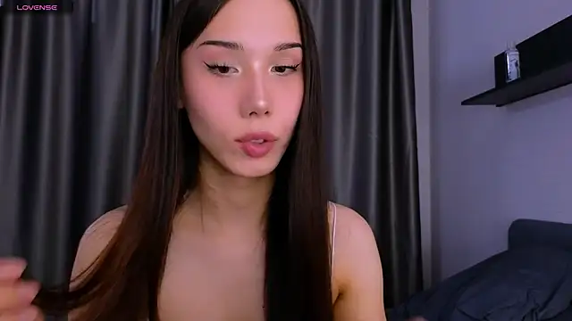 Snapshot of Kaia_Sunshine_Mia chatting on January 11, 2026, 2:44 pm Kaia Sunshine Mia online show from January 11, 2026, 2:44 pm