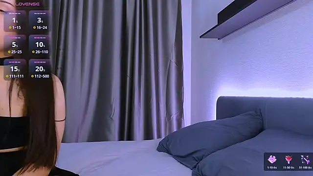 Snapshot of Kaia_Sunshine_Mia chatting on February 19, 2026, 2:24 pm Kaia Sunshine Mia online show from February 19, 2026, 2:24 pm