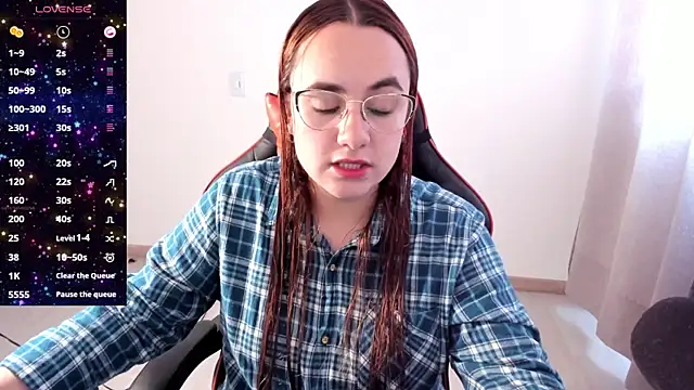 Snapshot of maryluna95 chatting on October 21, 2025, 6:52 pm maryluna95 online show from October 21, 2025, 6:52 pm