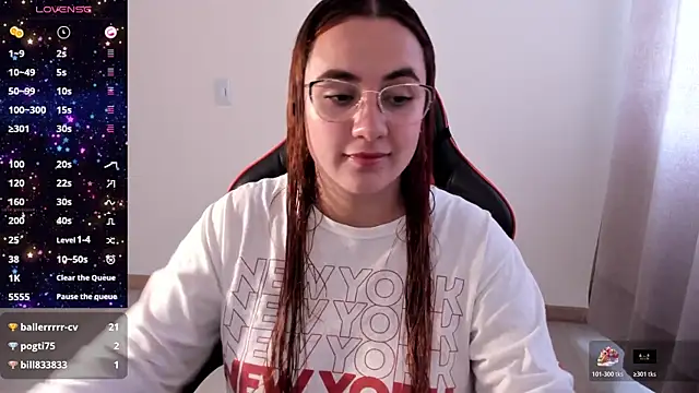 Snapshot of maryluna95 chatting on October 22, 2025, 5:34 pm maryluna95 online show from October 22, 2025, 5:34 pm