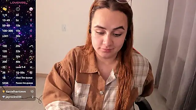 Snapshot of maryluna95 chatting on October 30, 2025, 2:46 am maryluna95 online show from October 30, 2025, 2:46 am