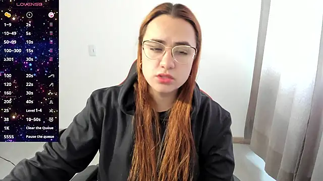 Snapshot of maryluna95 chatting on October 30, 2025, 2:51 pm maryluna95 online show from October 30, 2025, 2:51 pm