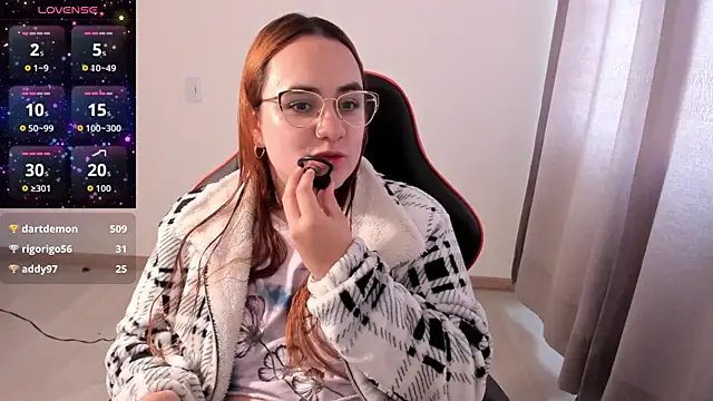 Snapshot of maryluna95 chatting on November 13, 2025, 6:07 pm maryluna95 online show from November 13, 2025, 6:07 pm