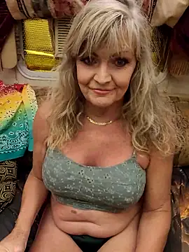 annika lately online show from March 18, 2026, 2:47 am