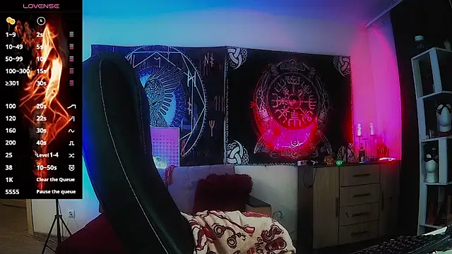 miss jenna lovee online show from April 17, 2026, 12:13 am