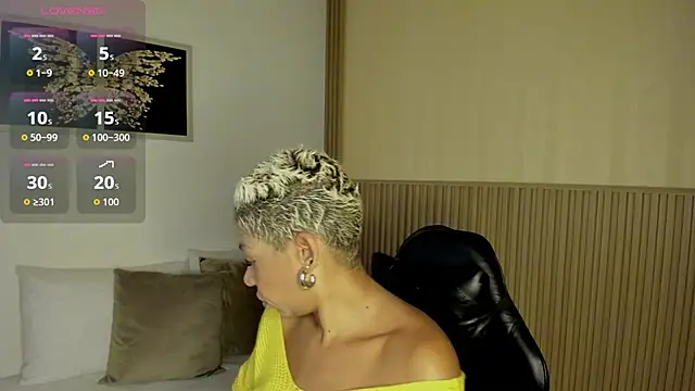 summer night  online show from March 27, 2026, 11:32 am