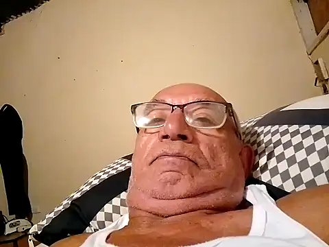 Snapshot of sincuenton24cmts chatting on November 14, 2025, 1:37 am sincuenton24cmts online show from November 14, 2025, 1:37 am