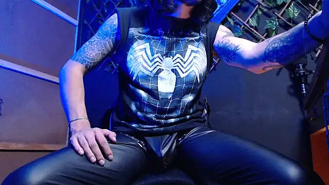 Dicaprioo  online show from November 23, 2025, 7:08 am