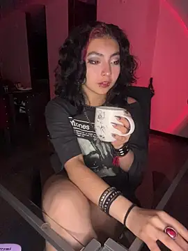  Gothiccbitch  online show from December 2, 2025, 8:19 am