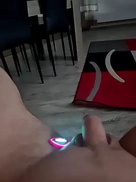 Szeltolo001 online show from March 14, 2026, 3:23 am